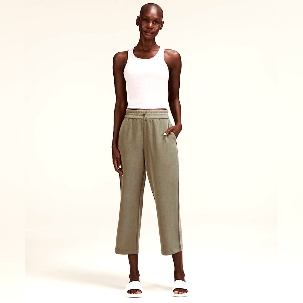 Gaiam Soft Cropped Wide Leg Pants